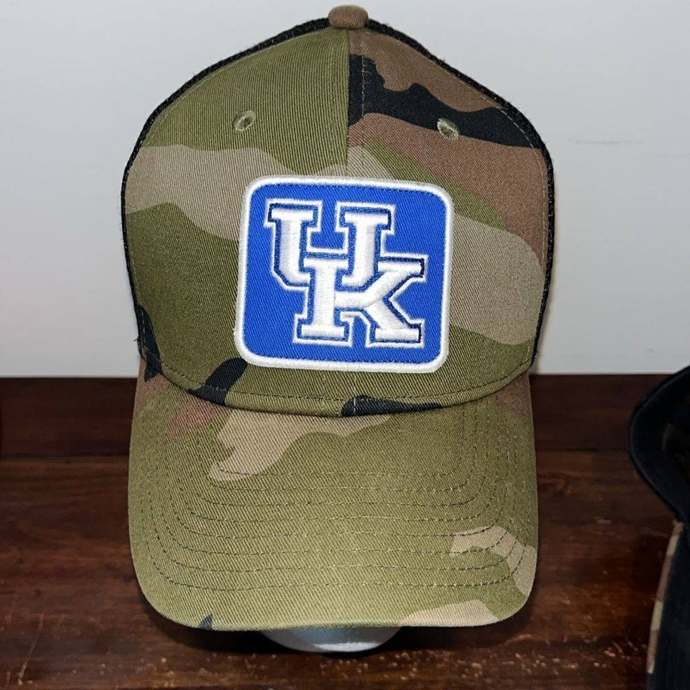 Camouflage Nike UK Kentucky Wildcats 1Size SnapBack Mesh Trucker Baseball Cap